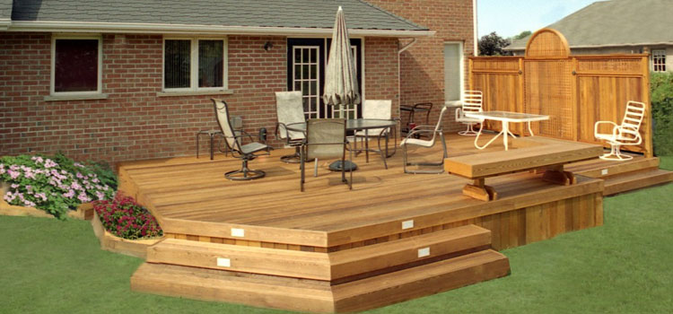 Cedar Composite Decking in West Hollywood, CA