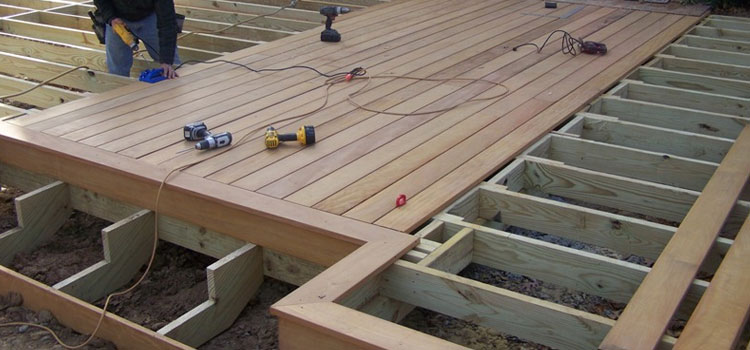 Wood Deck Builders in West Hollywood, CA